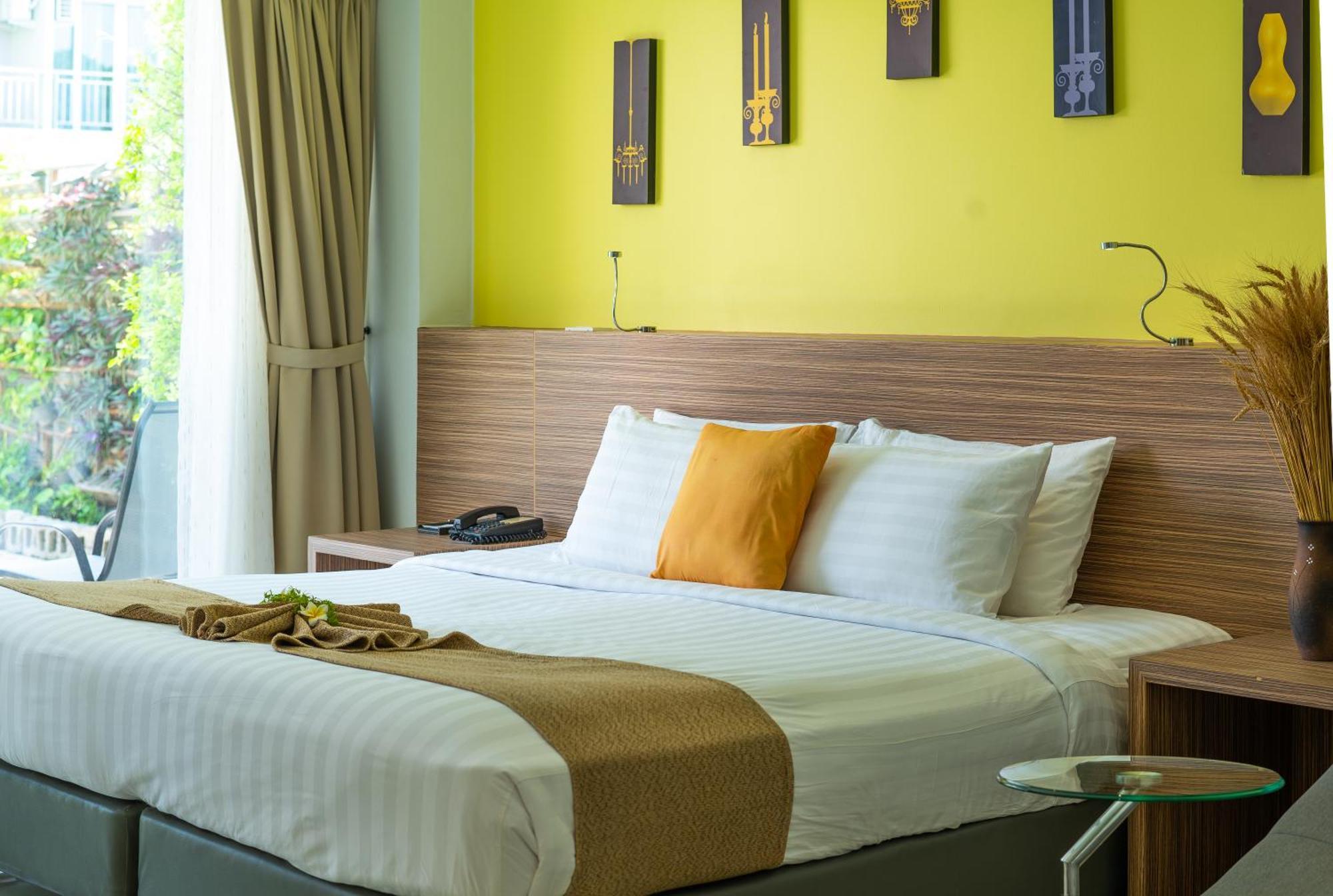 The Lantern Resorts Patong - Sha Extra Plus Exteriér fotografie